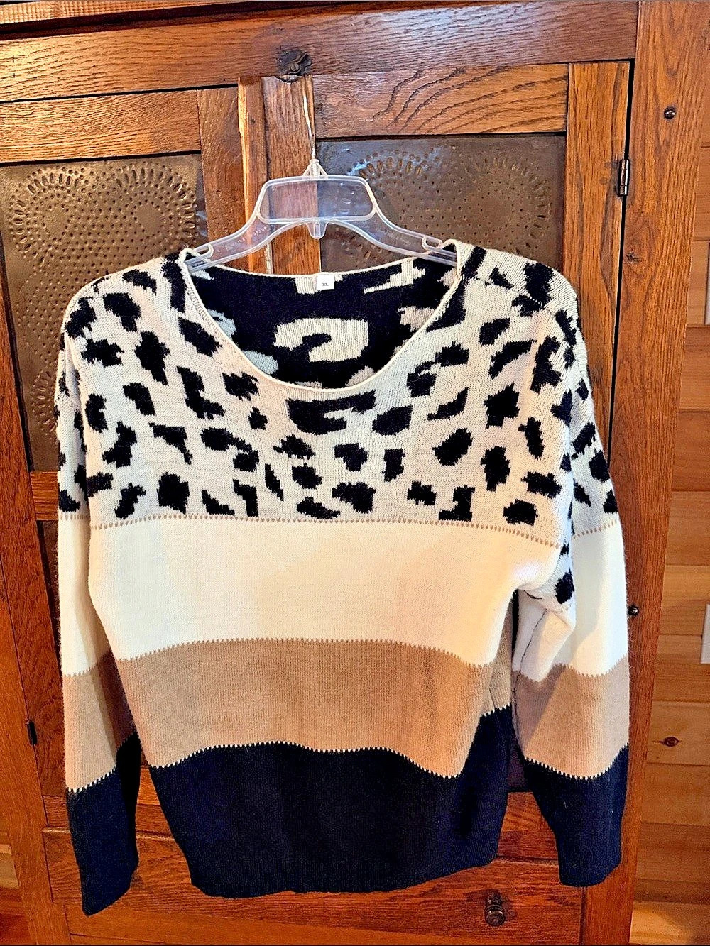 Animal Print Color Block Sweater Size XL Like New